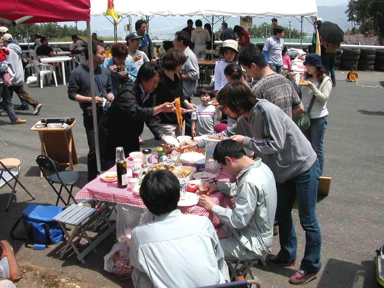 CNAクラブブース前
